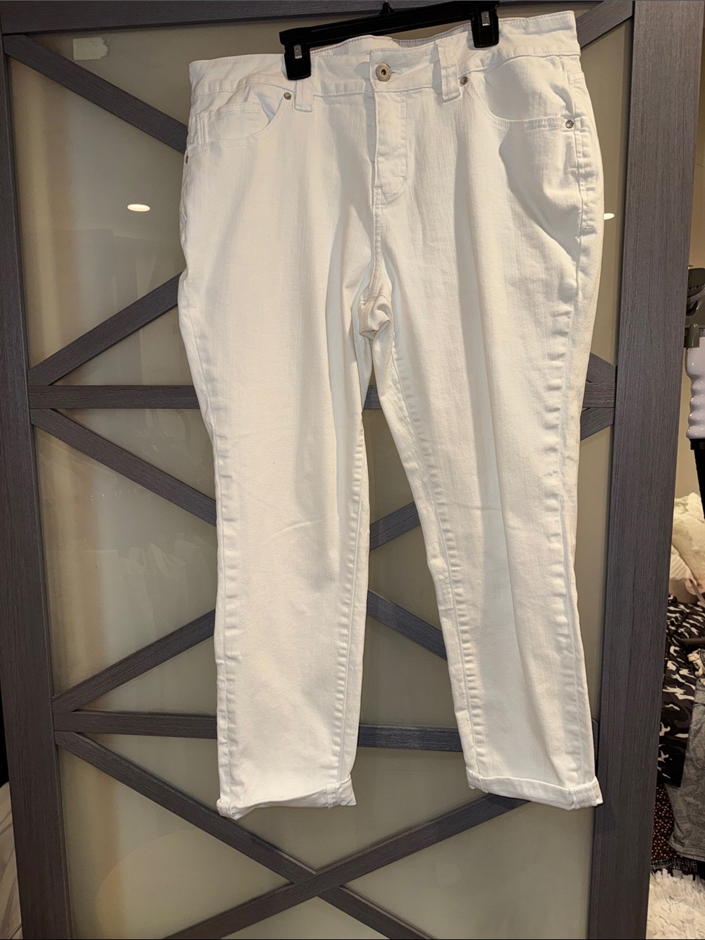 Jag Jeans White Cropped Ankle Jeans